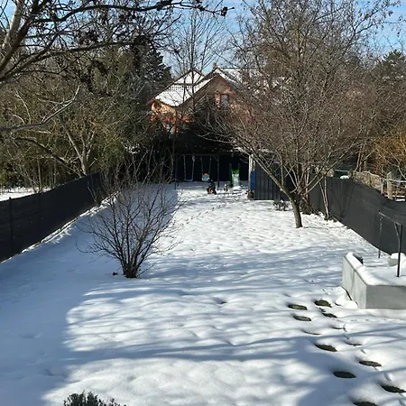 Sun&fun Vendeghaz Σπίτι διακοπών Balatonakarattya
